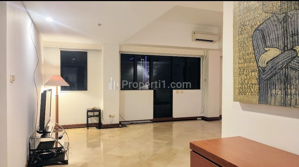 Dijual Apartemen Setiabudi Jakarta Selatan - 2 BR 157m2 Semi Furnished