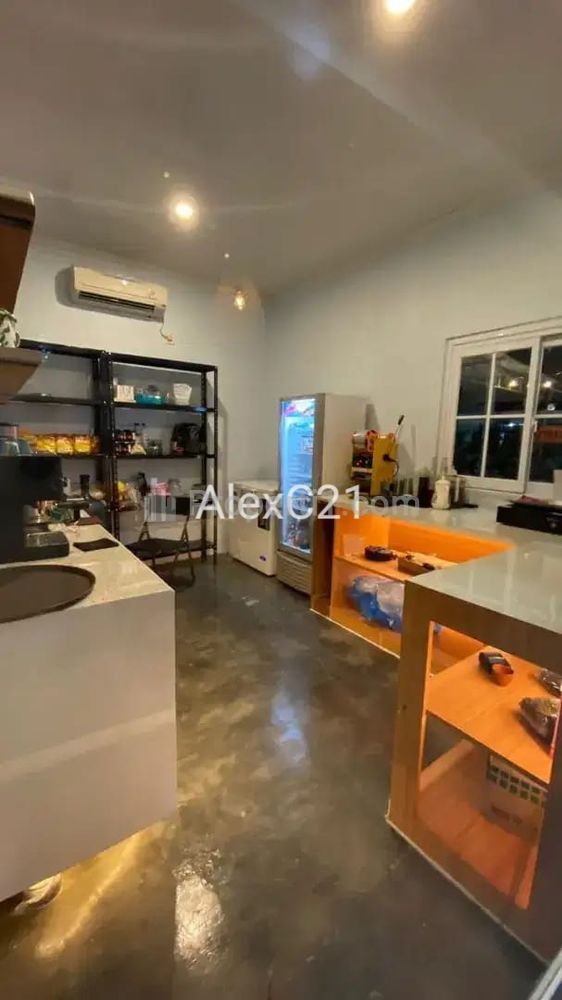 Dijual Rumah Kost + Ruang Usaha Cafe di Perdatam, Jakarta Selatan