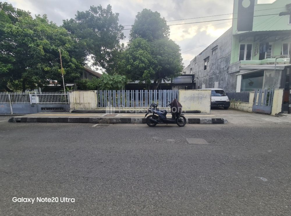 Dijual Tanah Strategis Bonus Bangunan Pinggir Jalan di Kusumanegara Yogyakarta