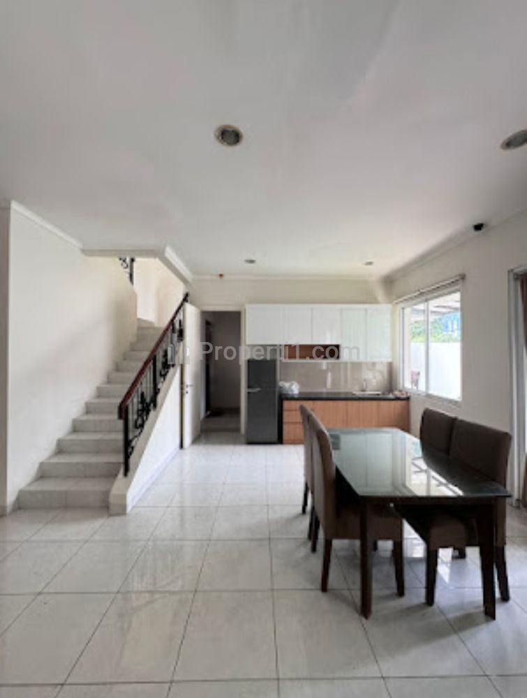 Dijual Rumah De Park Bumi Serpong Damai Tangerang