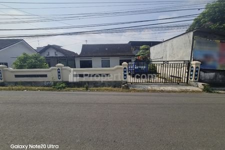 Dijual Tanah Strategis Pinggir Jalan Utama di Jl. Magelang Km 4 Sleman Yogyakarta