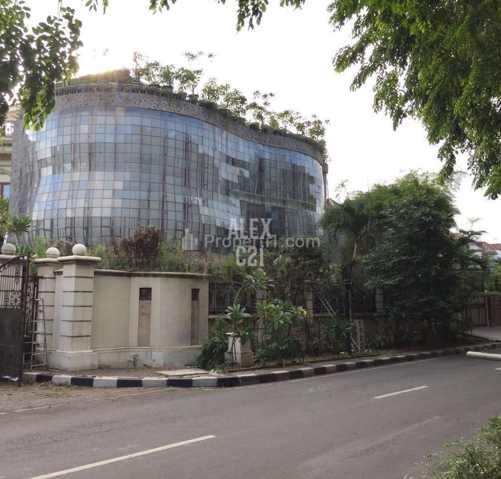 Dijual Rumah Cantik Mewah Strategis, Area Bukit Gading VIlla, Kelapa Gading, Jakarta Utara