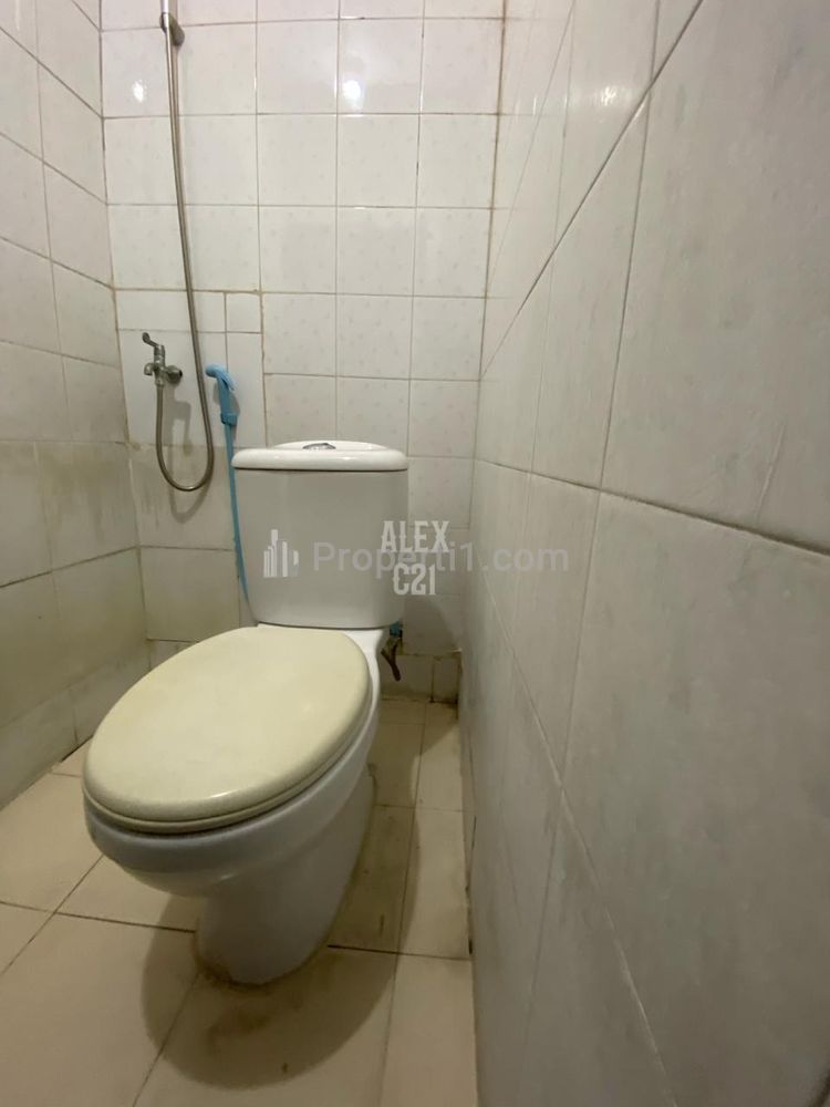 Jual Rumah Komplek 2 lantai  di Duren Sawit, Jakarta Timur