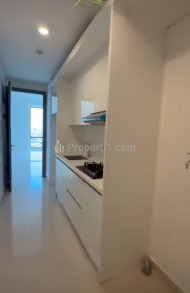 Dijual Apartemen Aerium Residence Brand New 3+1 Kamar Semi Furnished