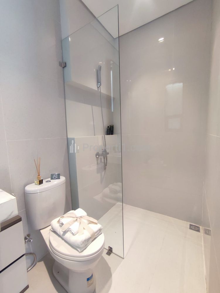 Dijual Rumah Hook di Adora Terravia BSD City Tangerang
