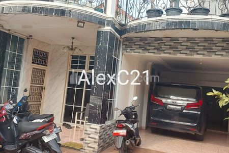 Dijual Rumah Villa Mewah di Jagakarsa, Jakarta Selatan