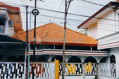 Rumah Disewakan di Dukuh Kupang Timur, Dukuh Pakis, Surabaya Barat