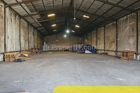 Disewakan Gudang 1452 m2 di Margomulyo Permai Surabaya - Kel. Greges - Kec. Asemrowo STRATEGIS Plus Ada Ruang Kantor