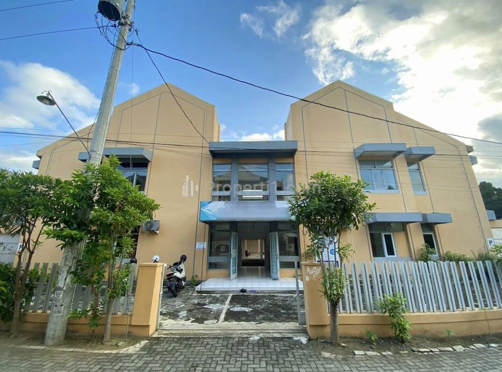 Dijual Kost Exclusive 39 Kamar Tanah Luas Ring 1 UGM di Pogung Jl. Kaliurang Km 4 Sleman Yogyakarta