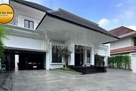 Disewakan Rumah Mewah di Area Menteng Jakarta Pusat STD172