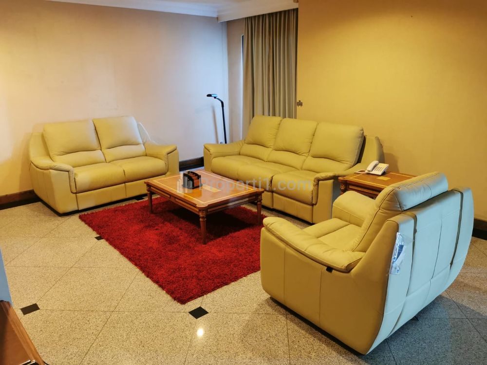 Jual Apartemen Menara Marina Condominium Pantai Mutiara Unit Penthouse Furnished Bagus