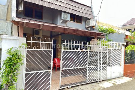 Jual Rumah Lokasi Strategis di Pondok Bambu, Duren Sawit, Jakarta Timur - Terawat, Bersih, dan Siap Huni