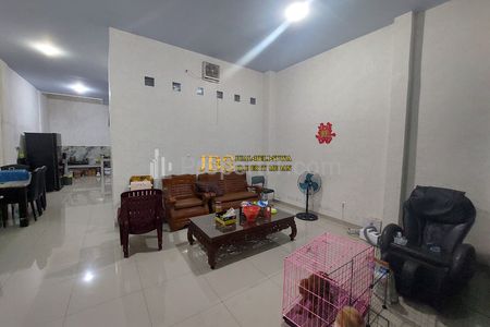 Jual Rumah Baru Siap Huni di Komplek Cemara Asri Jalan Strawberry - Medan