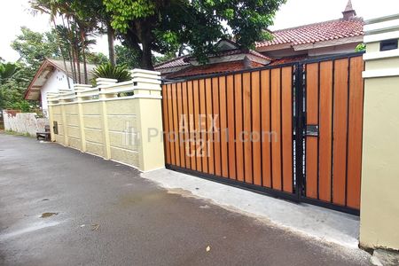 Dijual Rumah Mewah, Fully Furnished di Cipayung, Jakarta Timur