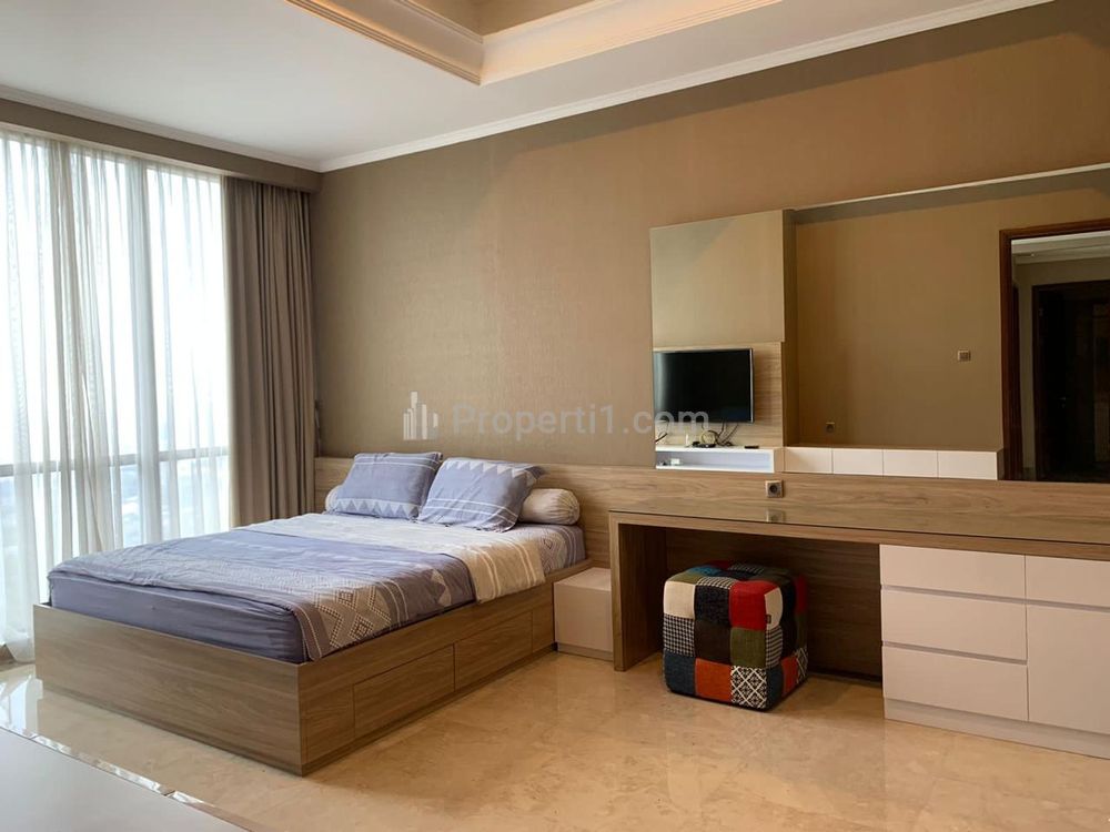 Sewa Apartemen District 8 Senopati Type 2 Bedroom, 105 sqm, Good Condition