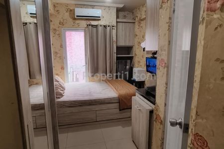 Sewa Murah Apartemen Green Pramuka City Siap Huni Tipe Studio Furnish