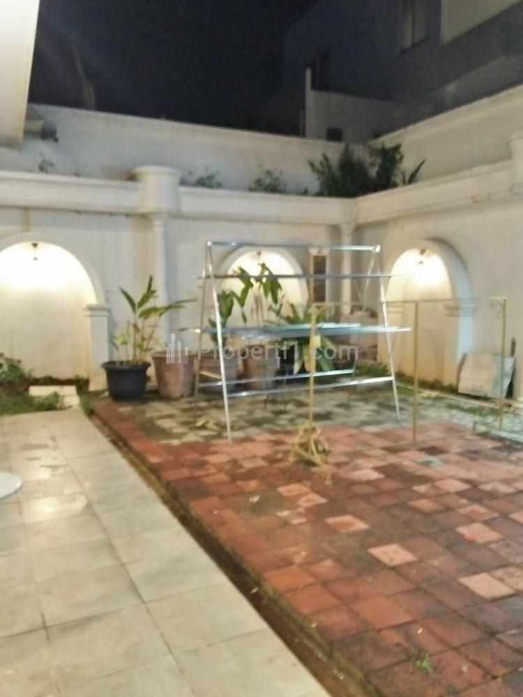 Dijual Rumah di Kemang Utara Jakarta Selatan