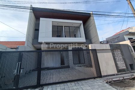 Dijual Rumah Baru di Manyar Jaya Surabaya Timur