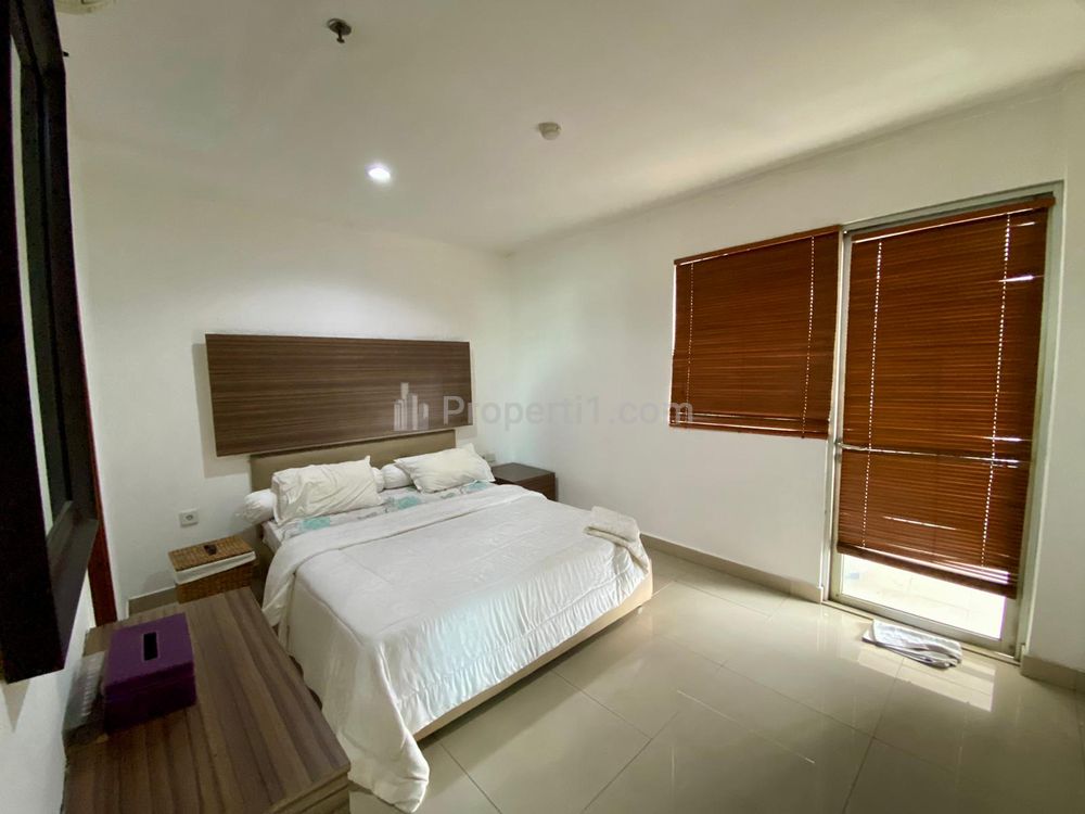 For Rent Apartment Sahid Sudirman Residence 3BR Spacious Full Furnished 