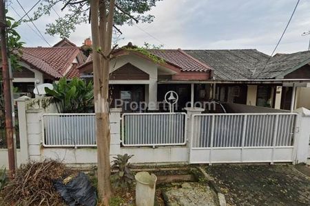 Rumah Disewakan Dalam Komplek di Cinere Country, Jakarta Selatan