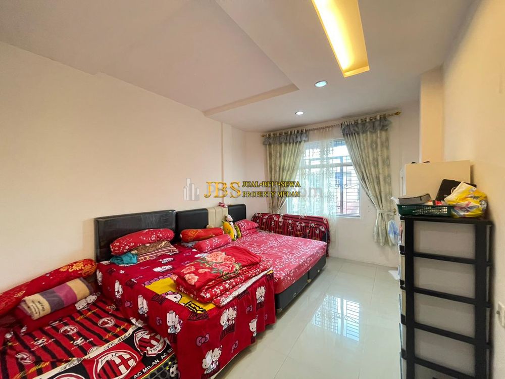 Jual Ruko Siap Huni di Jalan Pantai Burung 3 (Daerah Jl. B. Katamso) - Medan