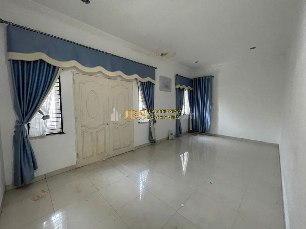 Jual Rumah 2 Tingkat di Komplek Green House Jalan Merpati / Ringroad - Medan