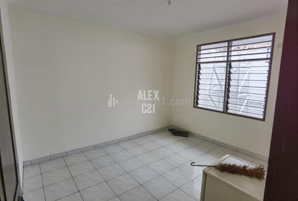 Dijual Rumah di Taman Aries, Jakarta Barat