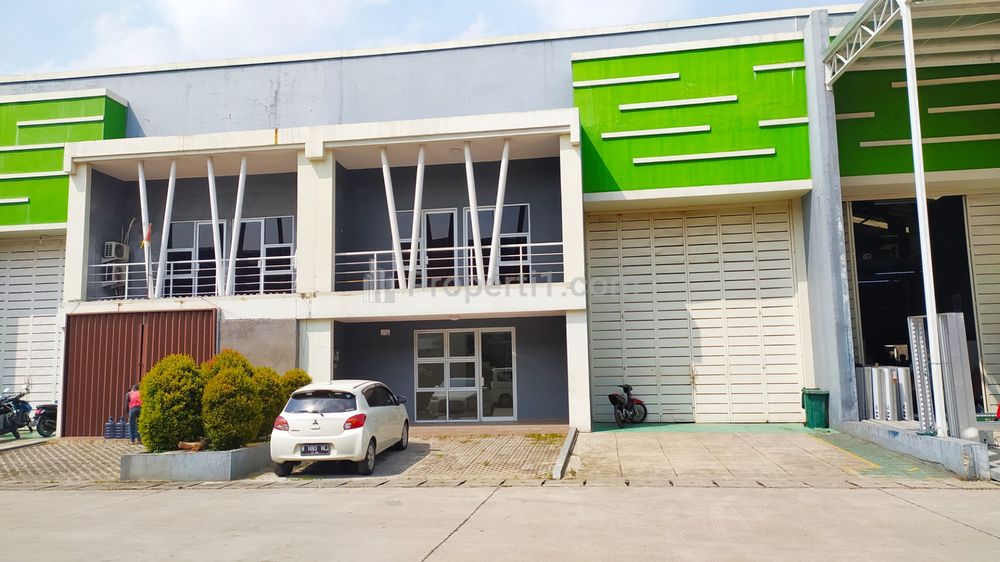 Disewakan Gudang, Lokasi Legok Tangerang, di Dalam Kawasan Industri, Luas Tanah 430 m², Luas Bangunan 348 m²