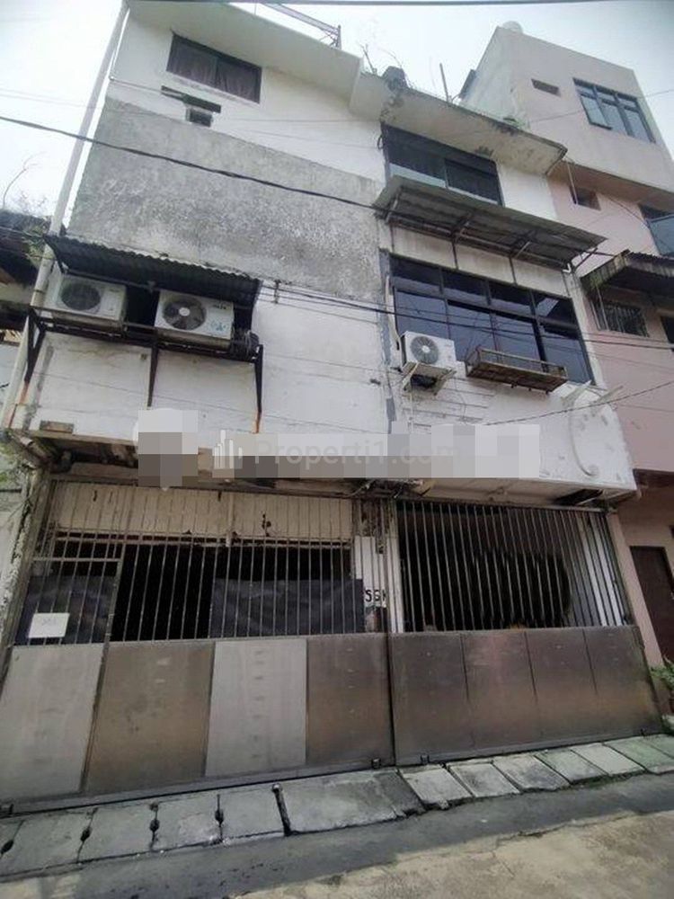 Jual Rumah 3 Lantai di Jalan Jembatan Gambang Jakarta Utara