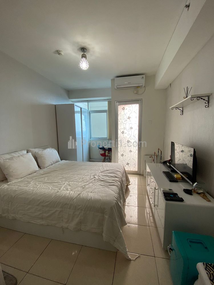 Sewa Apartemen Pakubuwono Terrace Kebayoran Lama Jakarta Selatan - Studio Full Furnished