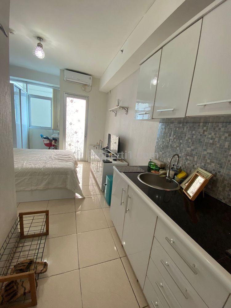 Sewa Apartemen Pakubuwono Terrace Kebayoran Lama Jakarta Selatan - Studio Full Furnished