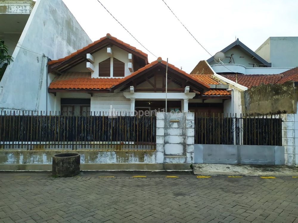 Dijual Rumah Jl. Lebak Indah - Kel.Gading - Kec.Tambaksari - Surabaya Timur