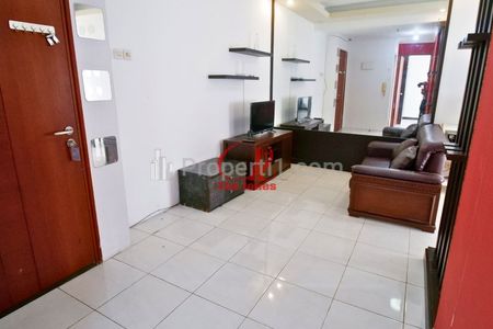 Sewa Apartemen Sudirman Park - 2 Bedrooms Full Furnished, Comfortable, Clean and Strategic Unit