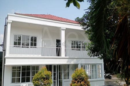 Dijual Rumah Cantik di Cirendeu, Tangerang Selatan