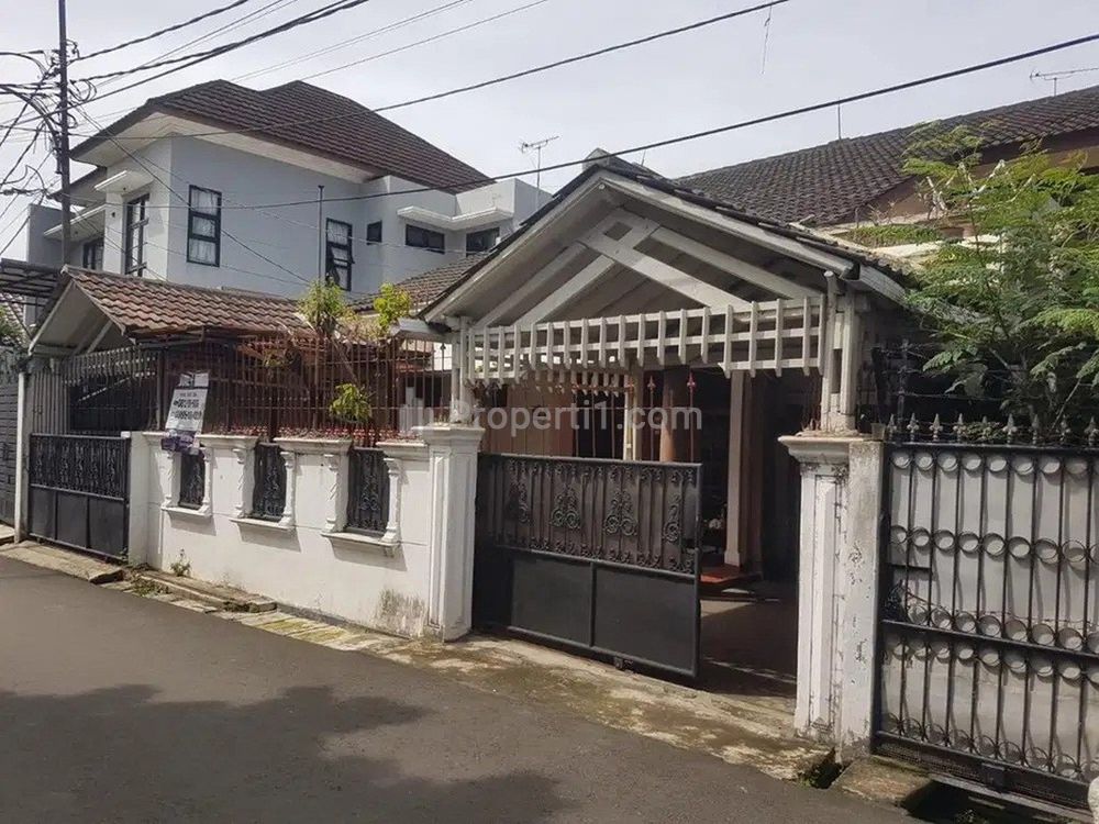 Jual Rumah Siap Huni di Area Klender Jakarta Timur Strategis