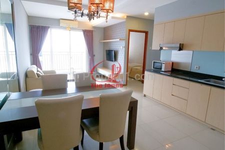 Sewa Apartemen Thamrin Residence Dekat Mall Grand Indonesia Jakarta Pusat - 3 + 1 Bedrooms Fully Furnished & Good View