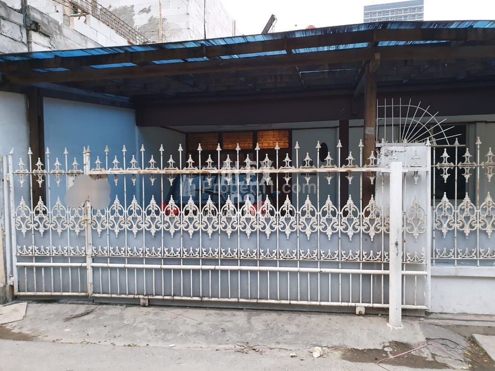 Dijual BU Rumah Tua di Bawah NJOP (Hitung Tanah Saja) di Pancoran, Jakarta Selatan