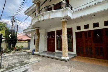 Jual Rumah Hook di Jalan Ciragil 1, Dekat Senopati, Suryo, SCBD, Sudirman, Senayan, Kel Rawa Barat, Kec Kebayoran Baru, Jakarta Selatan