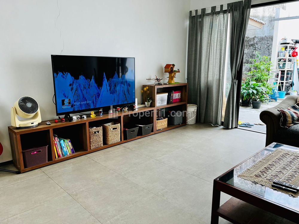 Dijual Rumah di Jl. Mampang Prapatan, Jakarta Selatan