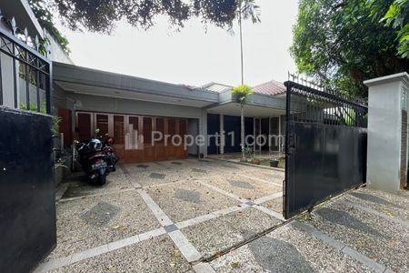 Jual Rumah Mewah Jalan Lebar di Pondok Indah, Dekat TB Simatupang, Kec Kebayoran Lama, Jakarta Selatan