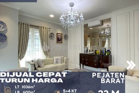 TURUN HARGA! Dijual Rumah Luxury Semi Furnished di Pejaten Barat Jakarta Selatan - 5BR Parkir dan Kolam Renang Besar