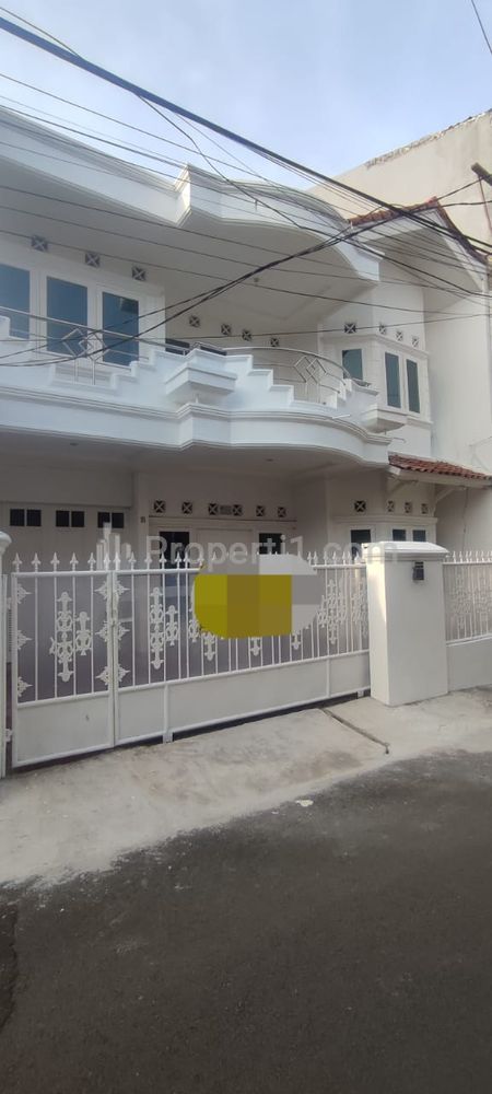 Sewa Rumah Murah Siap Huni di Tebet Barat, Akses Dua Mobil, Dekat Saharjo, Gatot Subroto, Soepomo, Jakarta Selatan