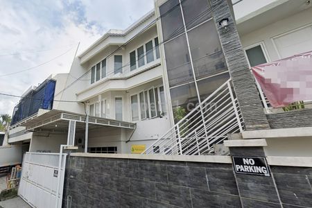 Jual Rumah Minimalis Siap Huni di Karang Empat Timur Surabaya