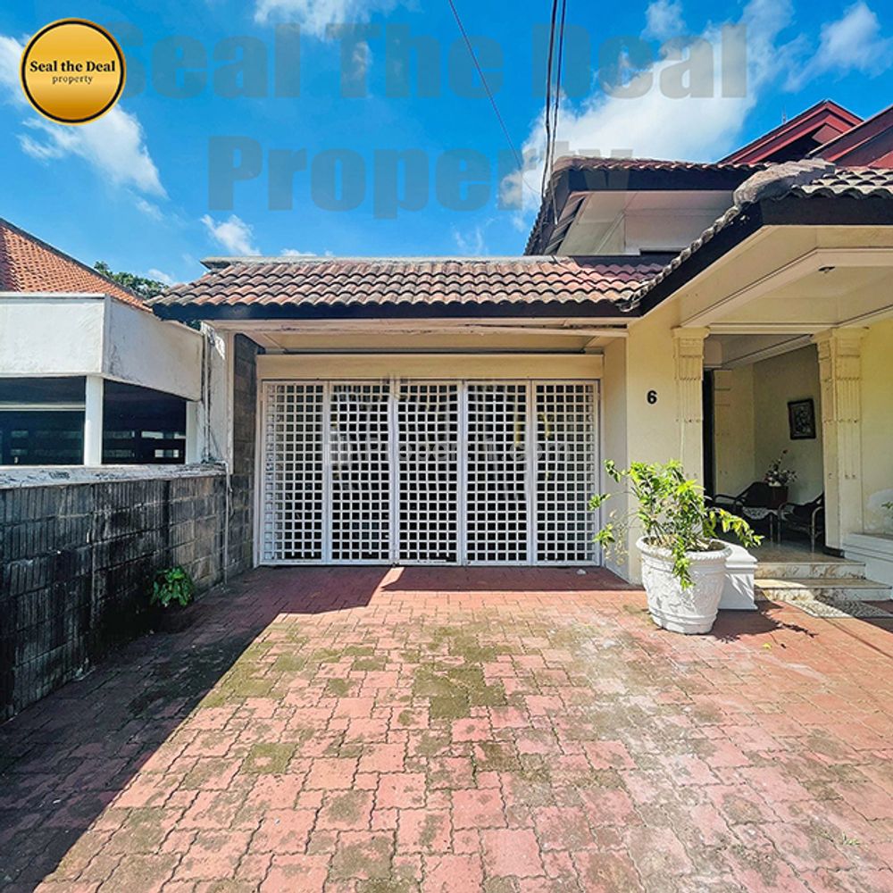 Dijual Cepat Rumah Tua Layak Huni di Menteng Jakarta Pusat STDN0098