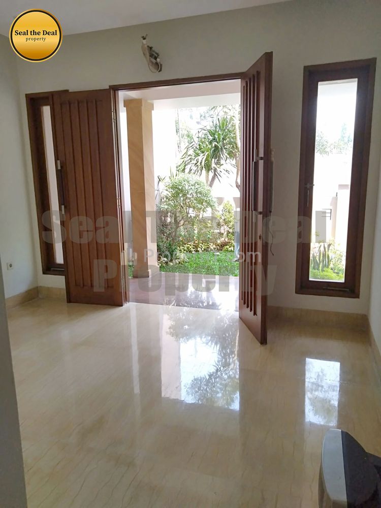 Dijual Rumah di Area Kemang Jakarta Selatan STDN0015