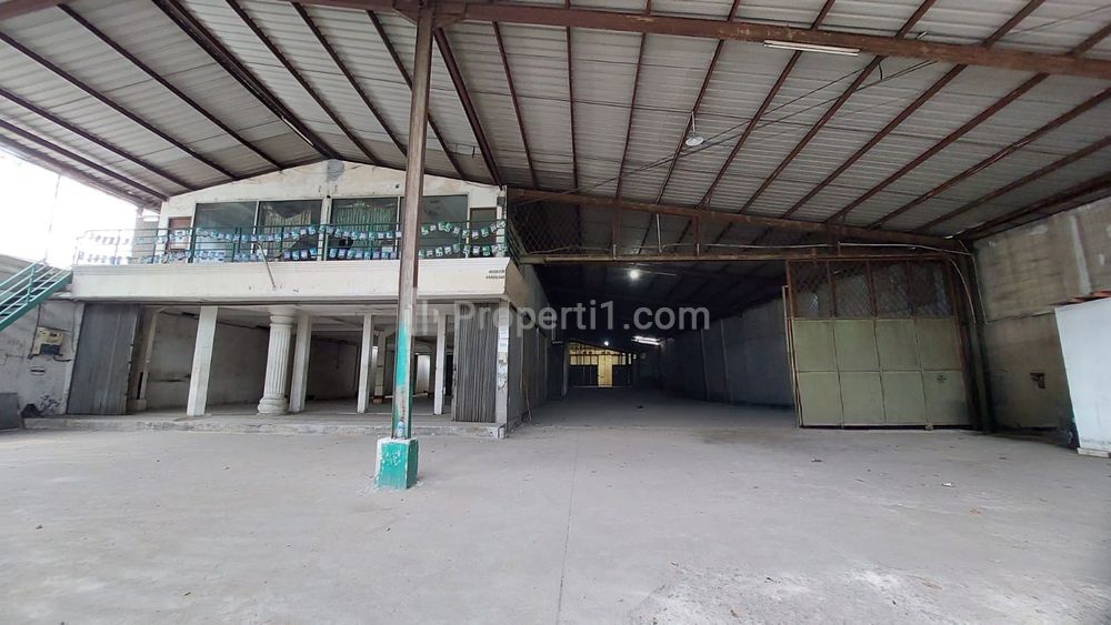 Dijual Gudang dan Kantor 2 Lantai Lokasi Strategis dan Luas di Klender, Jakarta Timur