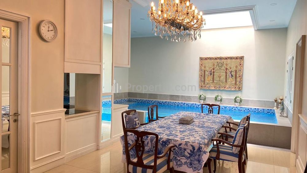 Sewa Rumah Murah di Ciomas, Kebayoran Baru, Ada Kolam Renang, Dekat Senopati, SCBD, Suryo, Gunawarman, Sudirman, Jakarta Selatan