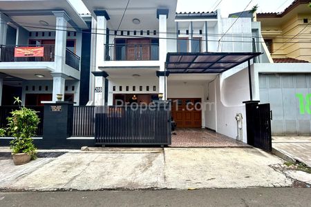 Sewa Rumah Siap Huni Murah di Tebet Barat, Akses Dua Mobil Plus, Dekat Gatot Subroto, Soepomo, Saharjo, Jakarta Selatan