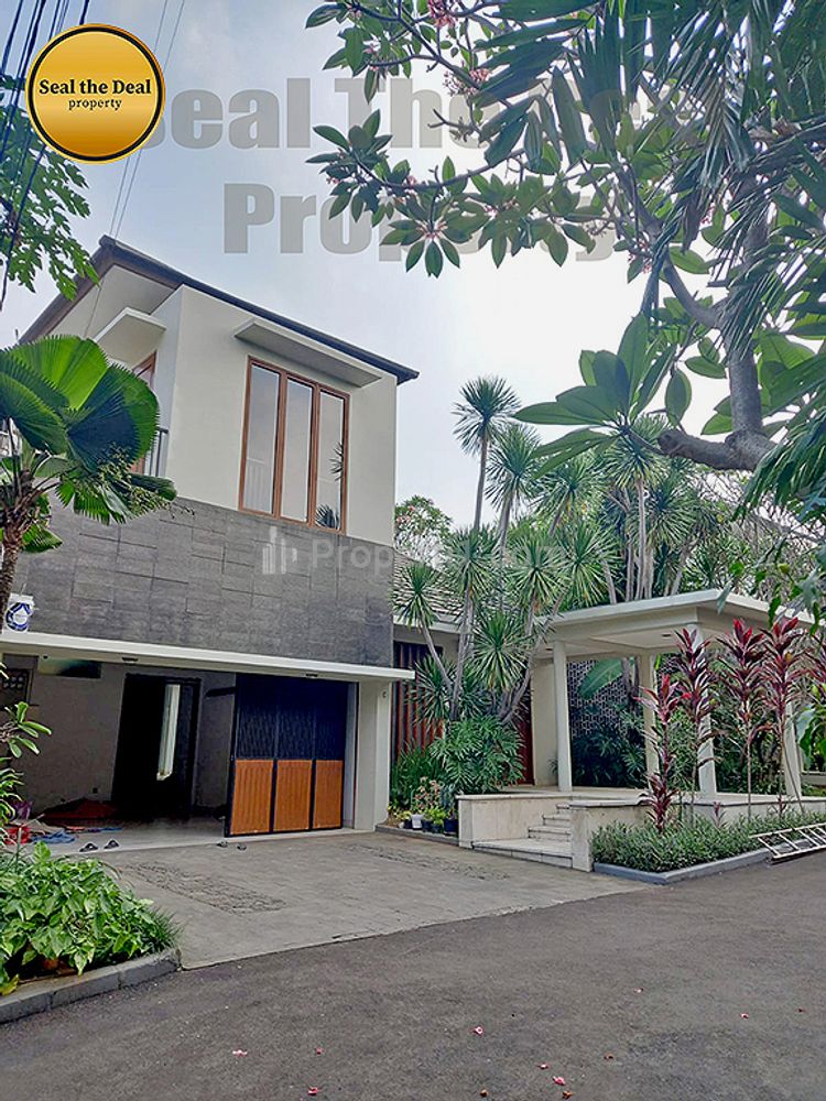Disewakan Cepat Compound House Luas di Cilandak Jakarta Selatan STD444