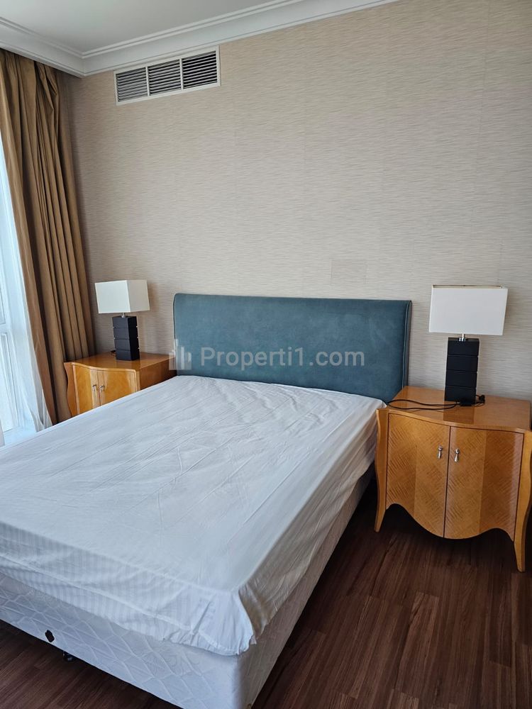 For Rent Apartment Pakubuwono View 2+1 BR Full Furnished